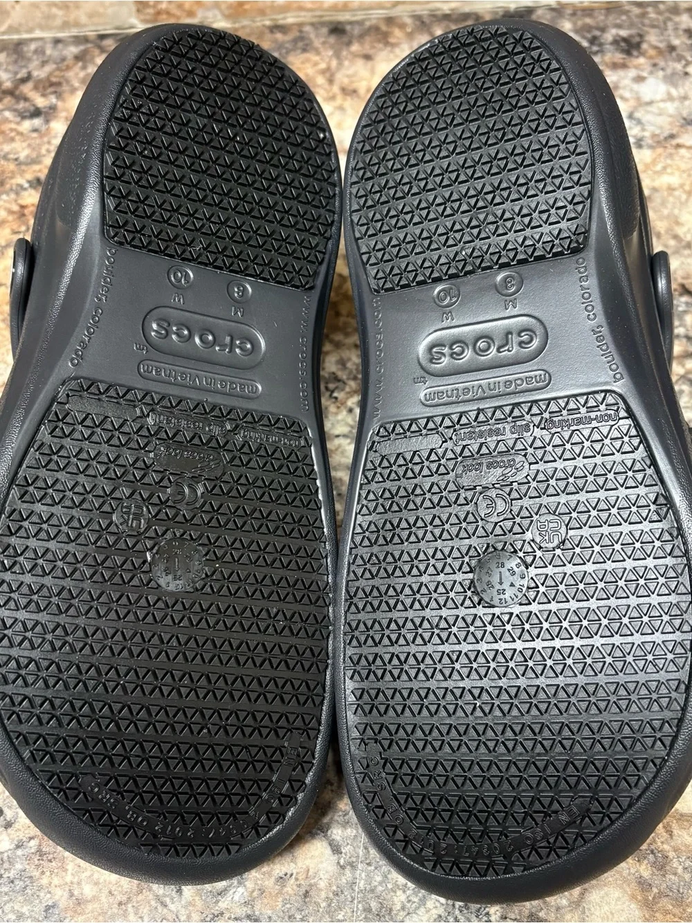 Crocs Slip Resistant Bistro work Clogs Size 8